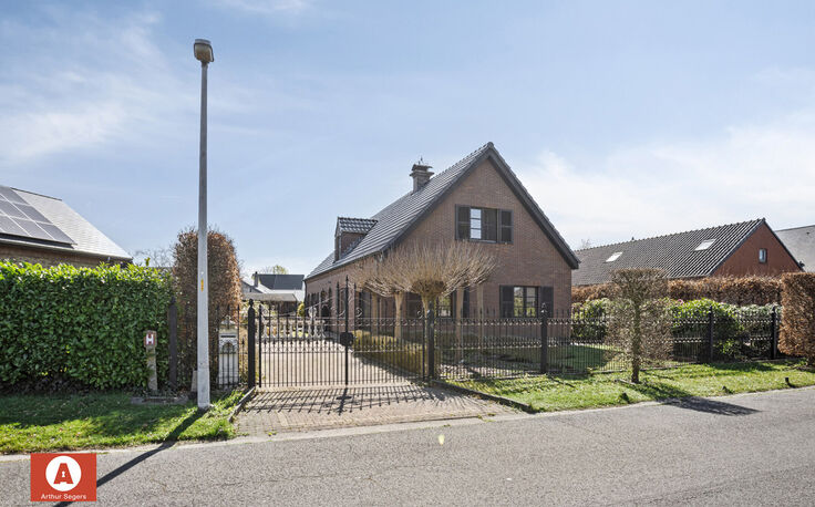 Charmant huis te koop in Buggenhout