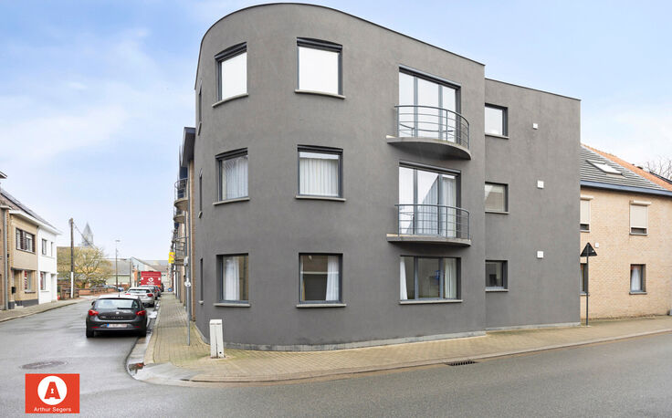 Gelijkvloerse verdieping te koop in Buggenhout