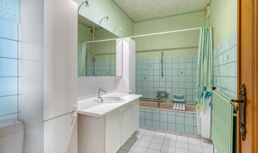 Bel-etage te koop in Buggenhout