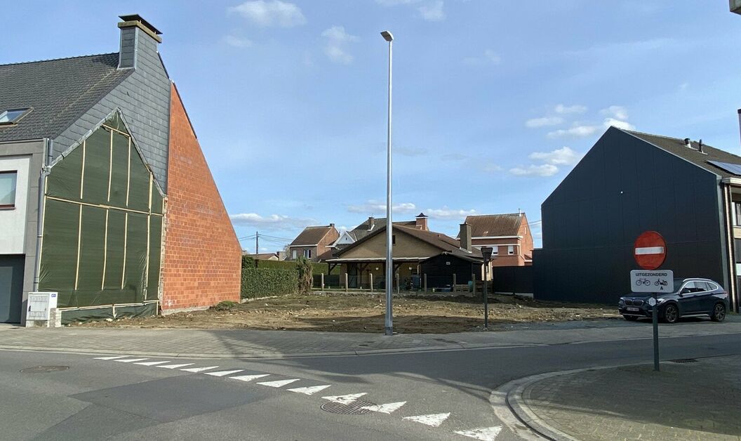 Bouwgrond te koop in Buggenhout
