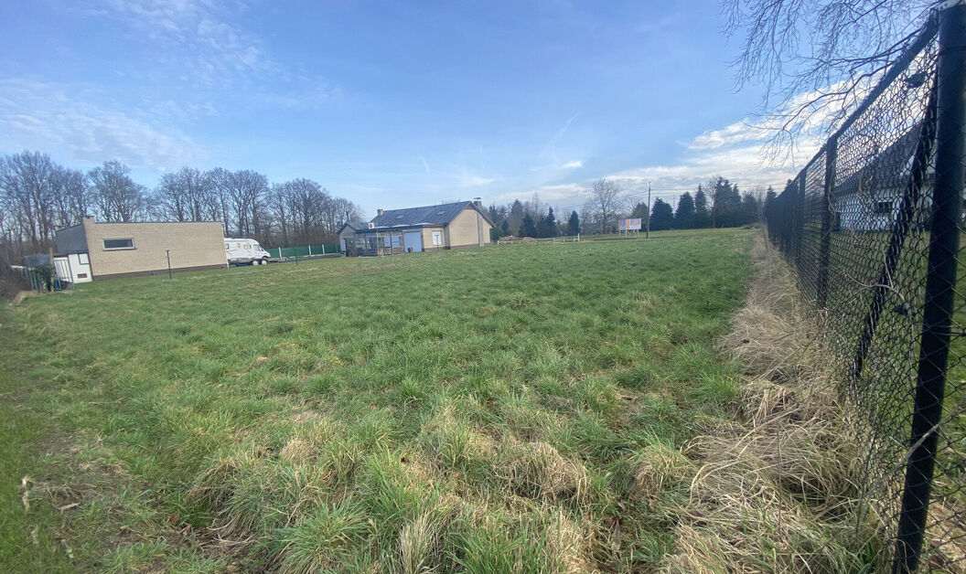 Bouwgrond te koop in Buggenhout