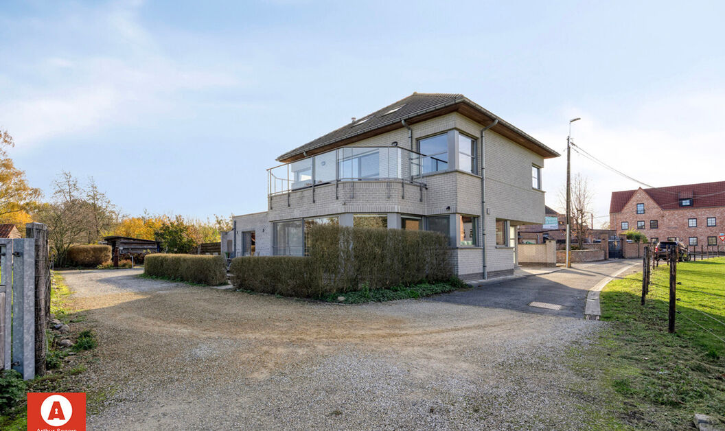 Buitengewoon huis te koop in Buggenhout