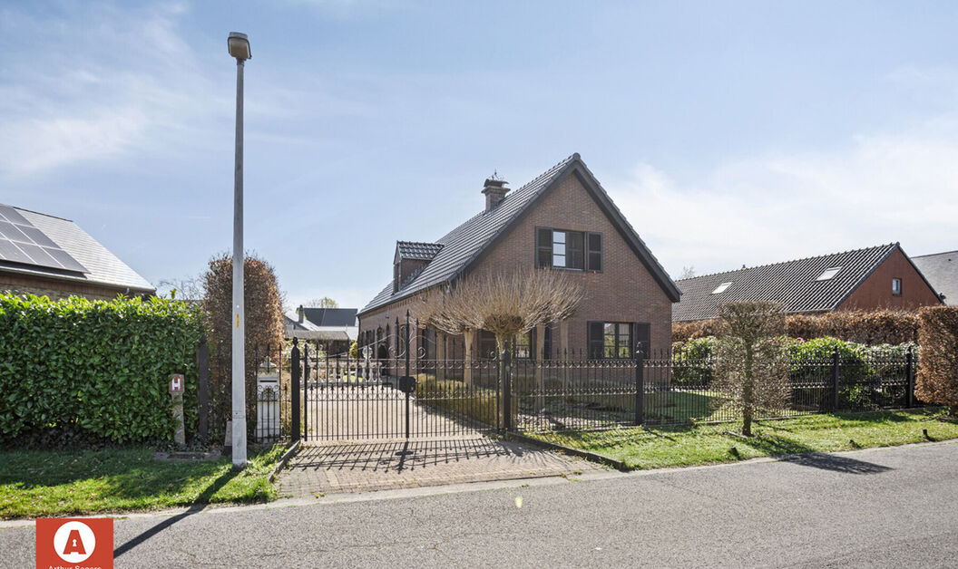 Charmant huis te koop in Buggenhout