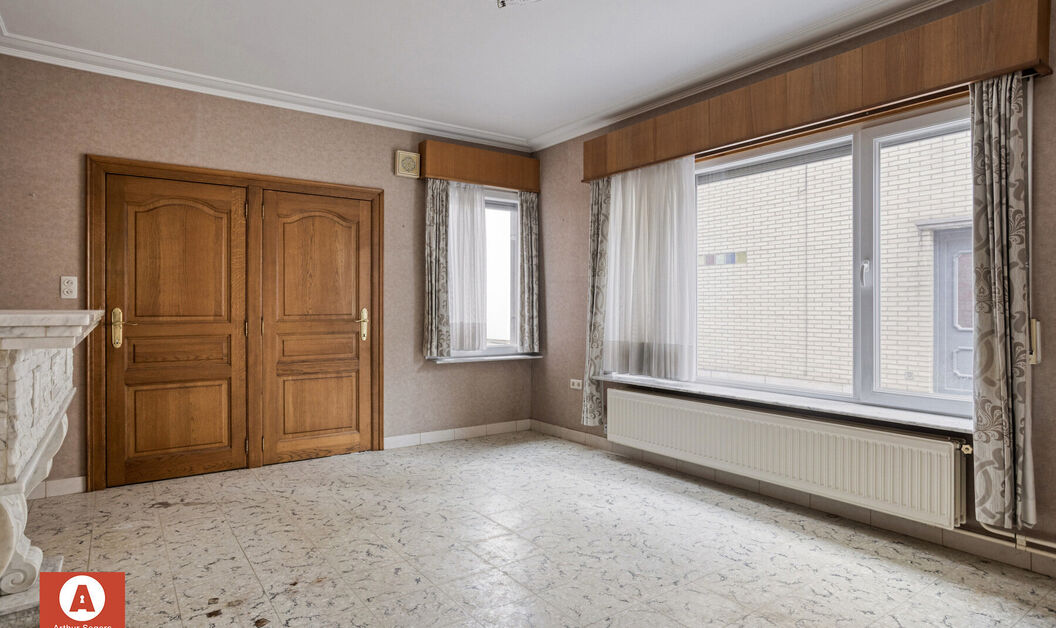 Gebouw voor gemengd gebruik te koop in Kapelle-op-den-Bos