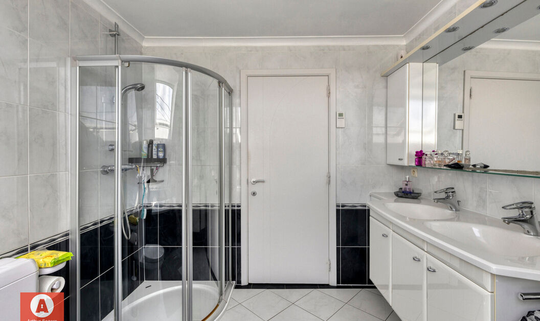 Gebouw voor gemengd gebruik te koop in Londerzeel