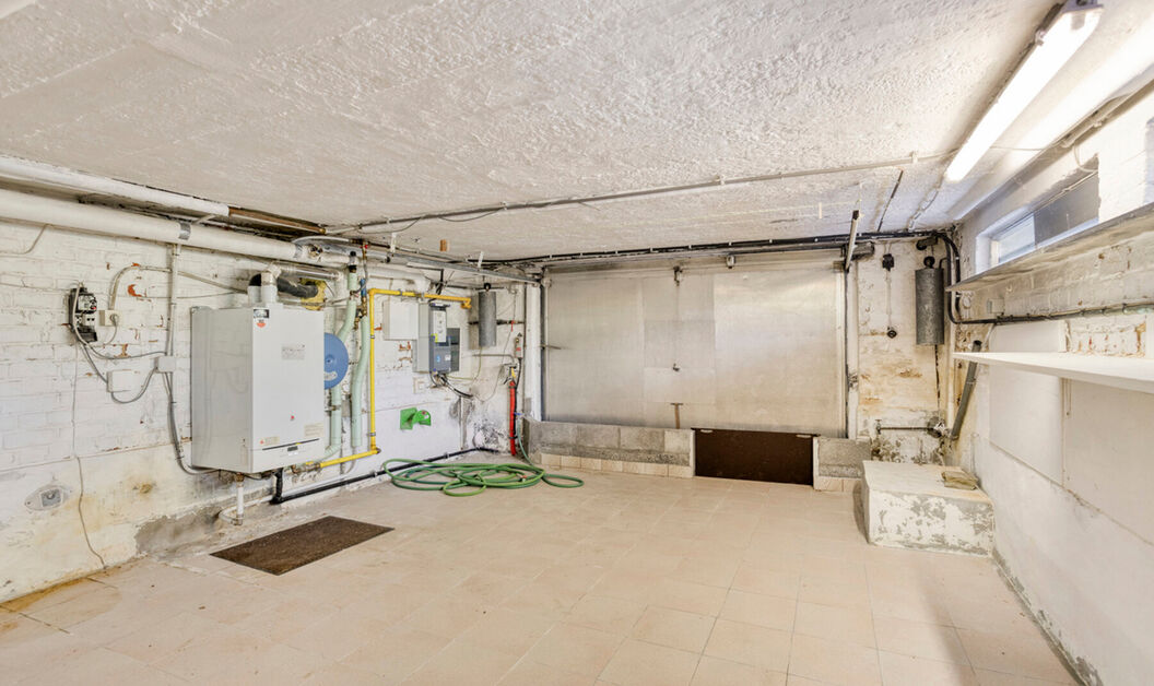 Gebouw voor gemengd gebruik te koop in Opwijk