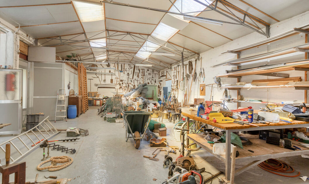 Gebouw voor gemengd gebruik te koop in Opwijk