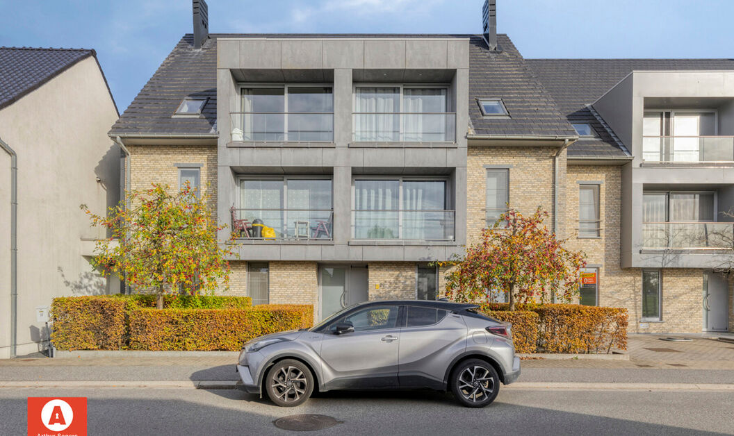 Gelijkvloerse verdieping te koop in Buggenhout