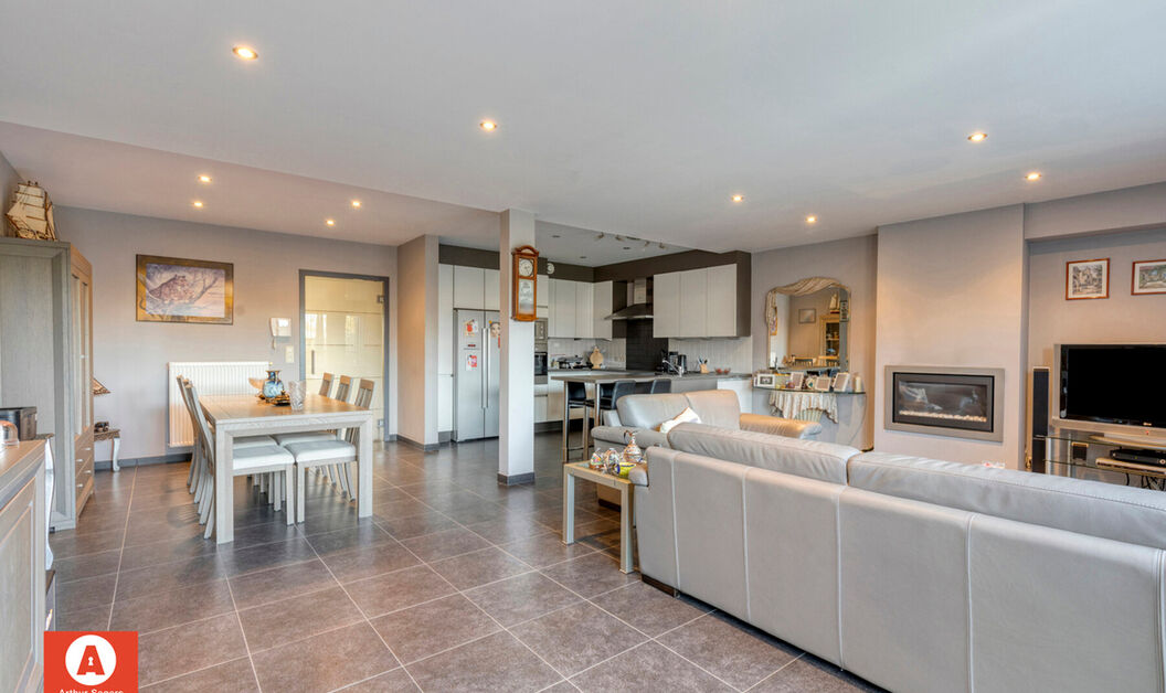 Gelijkvloerse verdieping te koop in Buggenhout