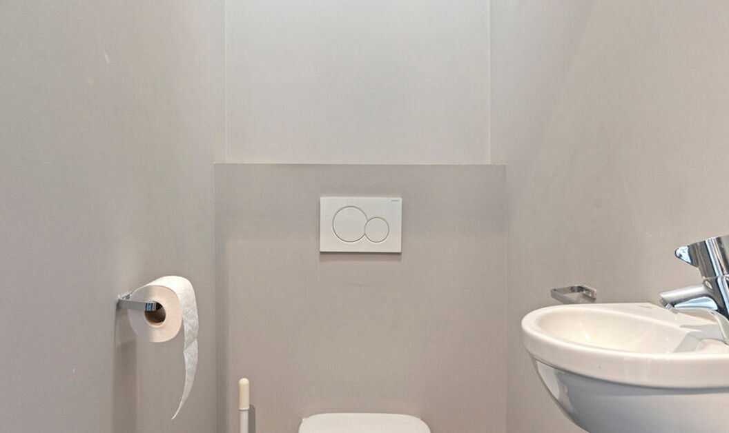 Gelijkvloerse verdieping te koop in Buggenhout