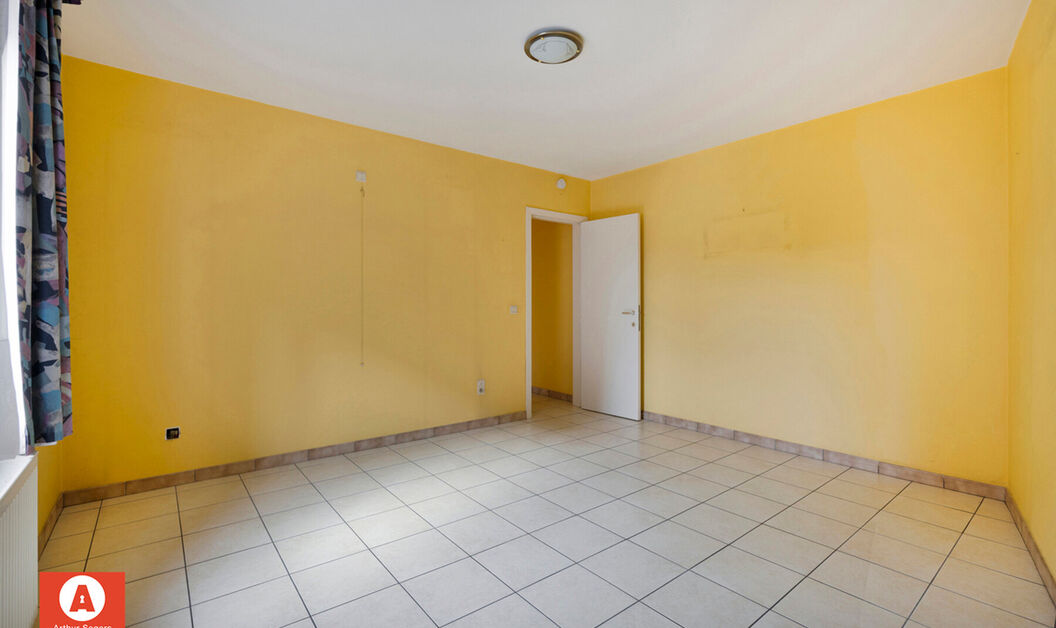 Gelijkvloerse verdieping te koop in Buggenhout