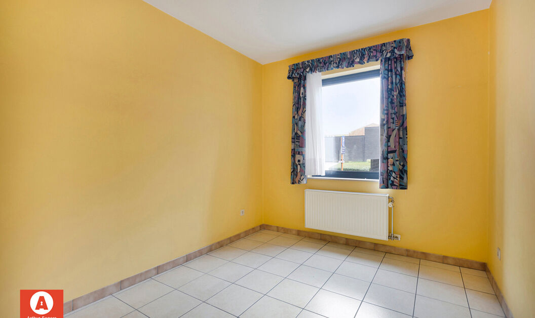 Gelijkvloerse verdieping te koop in Buggenhout