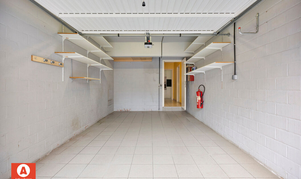 Gelijkvloerse verdieping te koop in Buggenhout